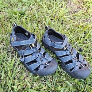 Keen Navy and Black Hiking Sandals